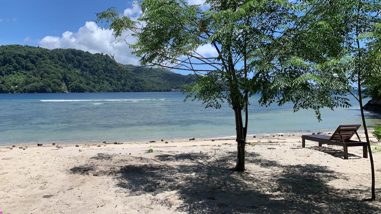 White Sands Beach Resort Lembeh Bitung Esterno foto
